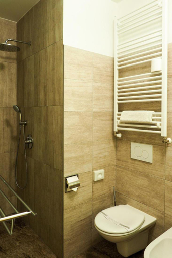 Bathroom 2, Hotel Vacek Pod V O V, Hradec Králové