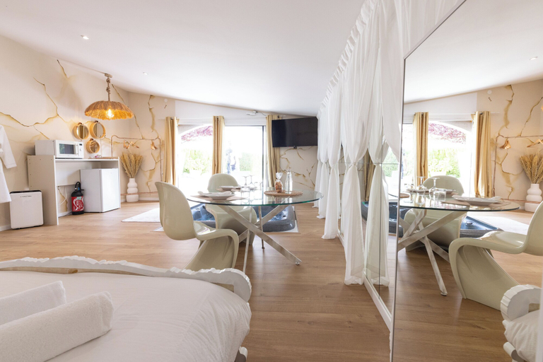 Others 5, Hacienda d'Amore, Haute-Corse