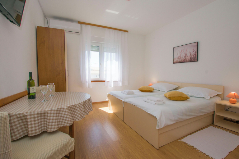 Bedroom 4, Apartments Verica, Sukošan
