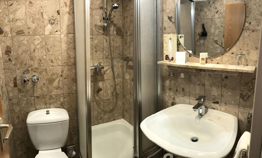 Bathroom 4, Villa am Meer, Ostholstein