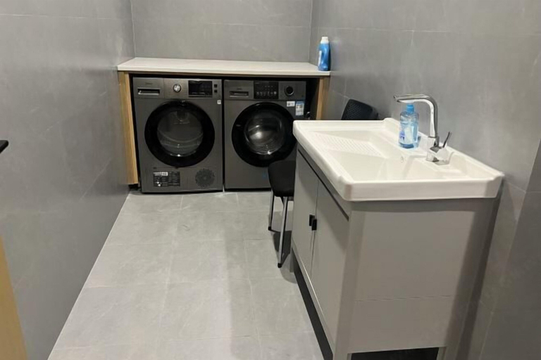 Bathroom 3, Brook Hotel, Hangzhou