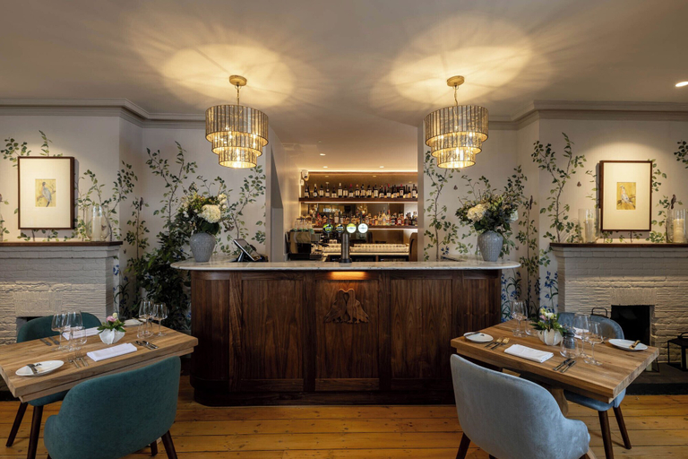 Food & Drinks 2, The Blue Pigeons Hotel, Kent