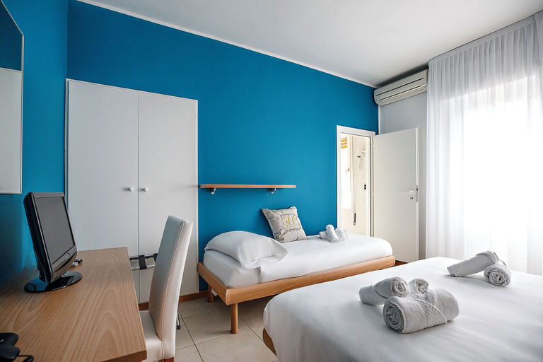 Bedroom 3, HC Resort, Udine