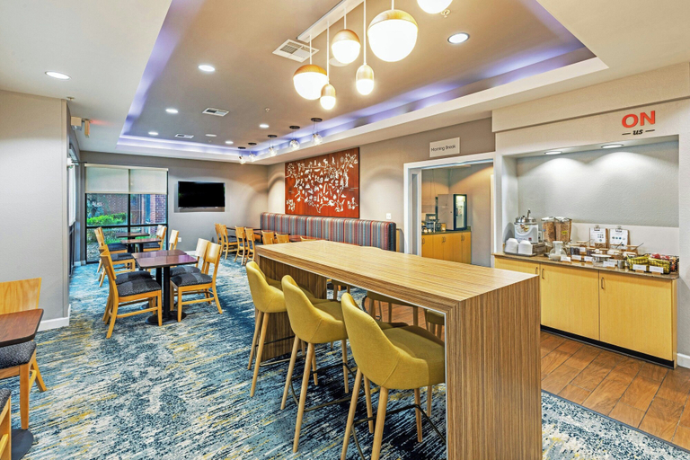 Food & Drinks 5, Towneplace Suites by Marriott Broken Arrow, Tulsa