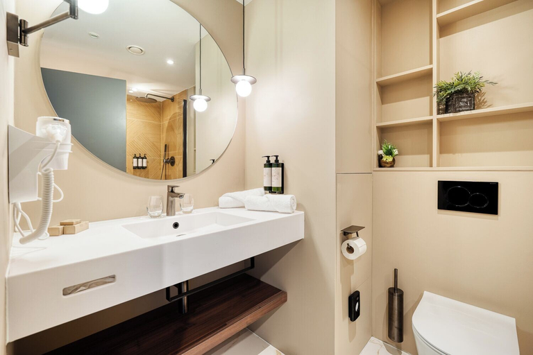 Bathroom 3