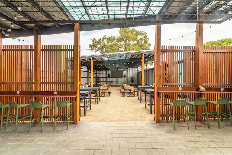 Food & Drinks 3, Terminus Hotel Yarrawonga, Moira - East