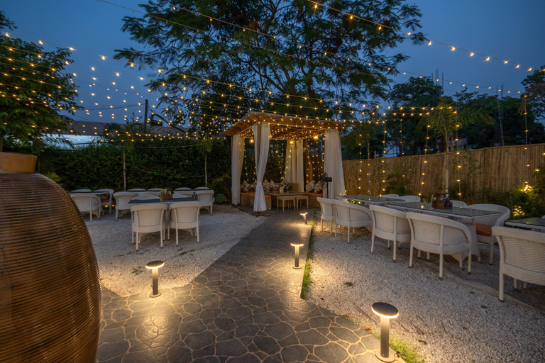Food & Drinks 5, Hotel Al - Palm, Sahibzada Ajit Singh Nagar