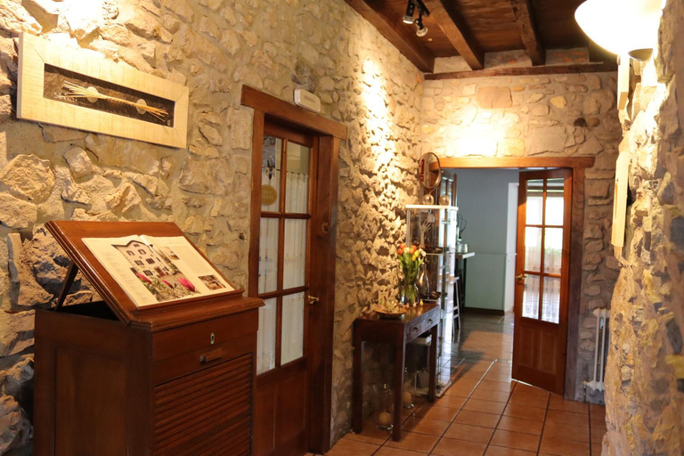 Public Area, Hotel Rural Irigoienea, Navarra