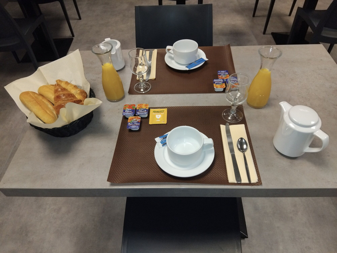Food & Drinks 4, BE MYHOTEL, Eure