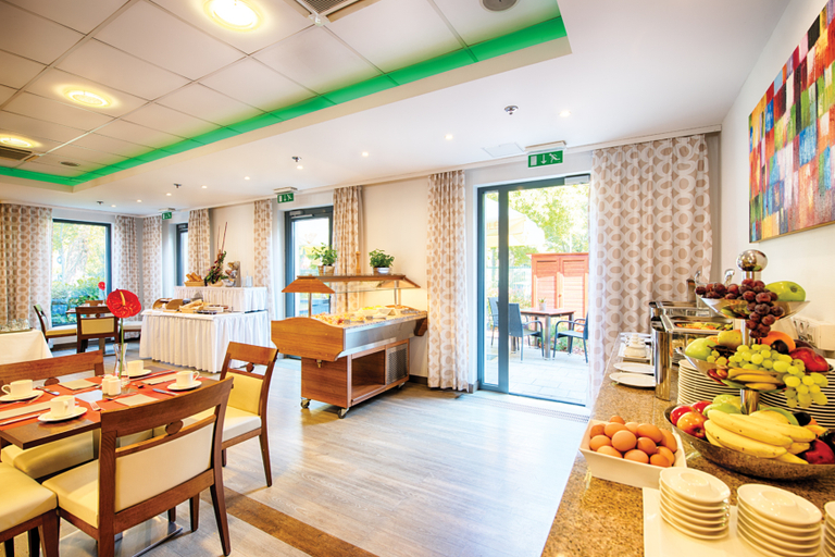 Food & Drinks 5, Hotel Budapest, Budapesti