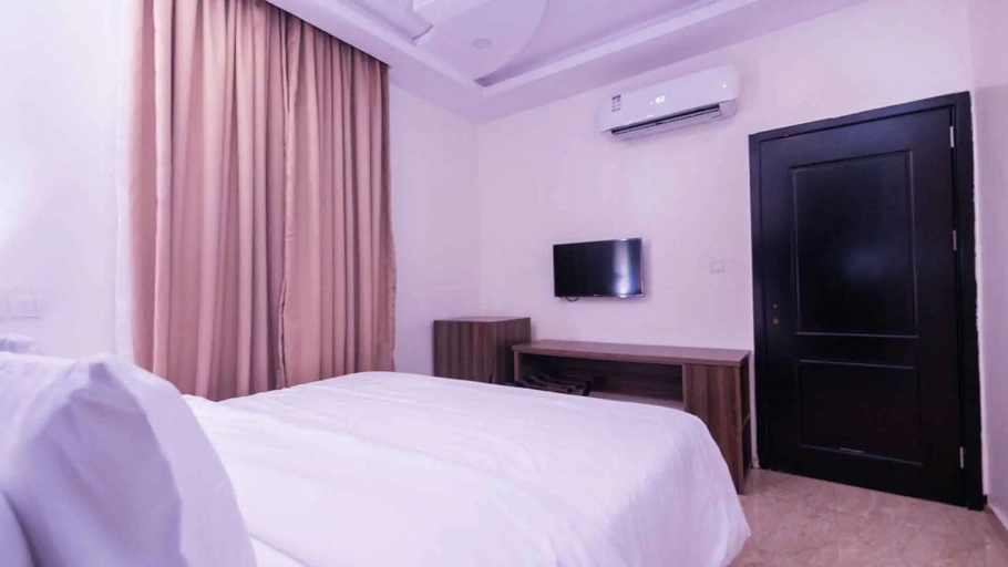 Bedroom, Ibizza Pit Hotel and Suites, Oshodi/Isolo