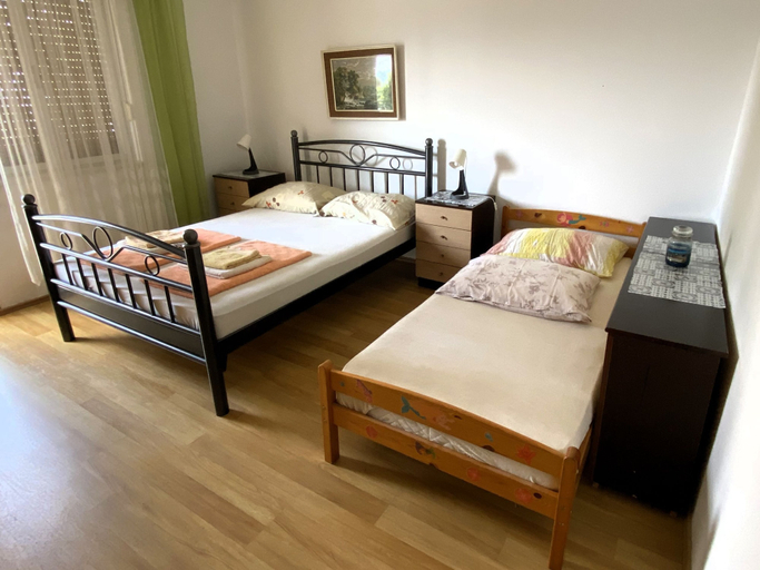 Bedroom 2, Apartment Marija 7, Crikvenica