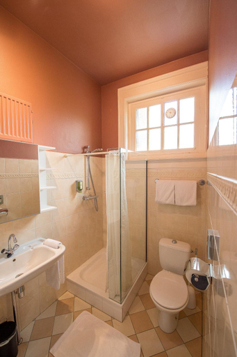 Bathroom 2, Villa Magnolia, Veere