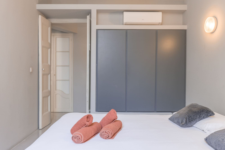 Room 3, Cozy Elegant 2BR Apartment