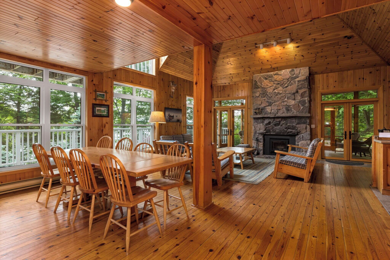 Food & Drinks 4, Port Cunnington Lodge, Muskoka