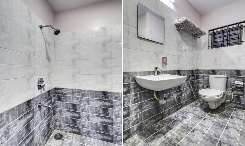 Bathroom 4, Treebo Sahara Suites, 750 M From St. John's Medical College And Hospital, Bangalore