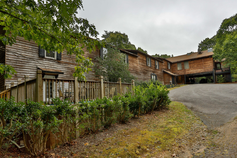 Exterior & Views 2, Forrest Hills Mountain Resort, Lumpkin