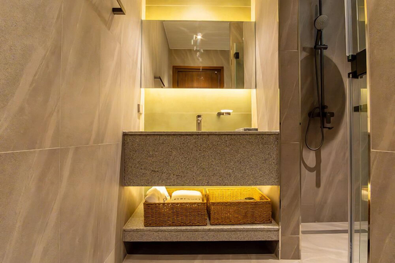 Bathroom 5, NEVER DIE VE, Lapu-Lapu City