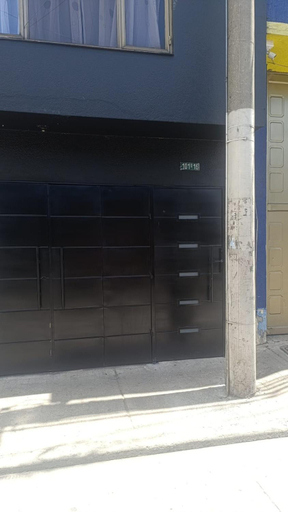 Others 5, Dos Habitacion independientes con Bano compartido, Santafé de Bogotá