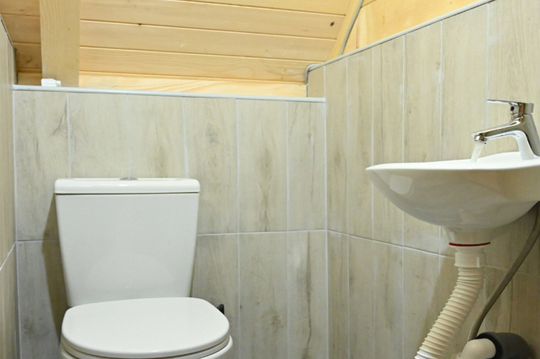 Others 4, Eko Katun Jelovica