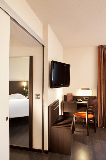 Bedroom 3, Escale Oceania Nantes, Loire-Atlantique