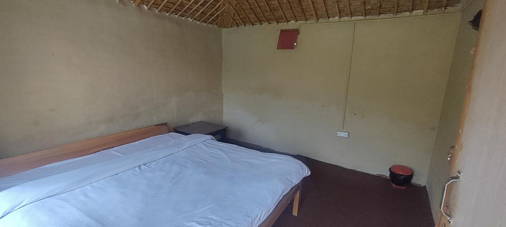 Bedroom 5, Pahadi peak cottages Pangot, Nainital