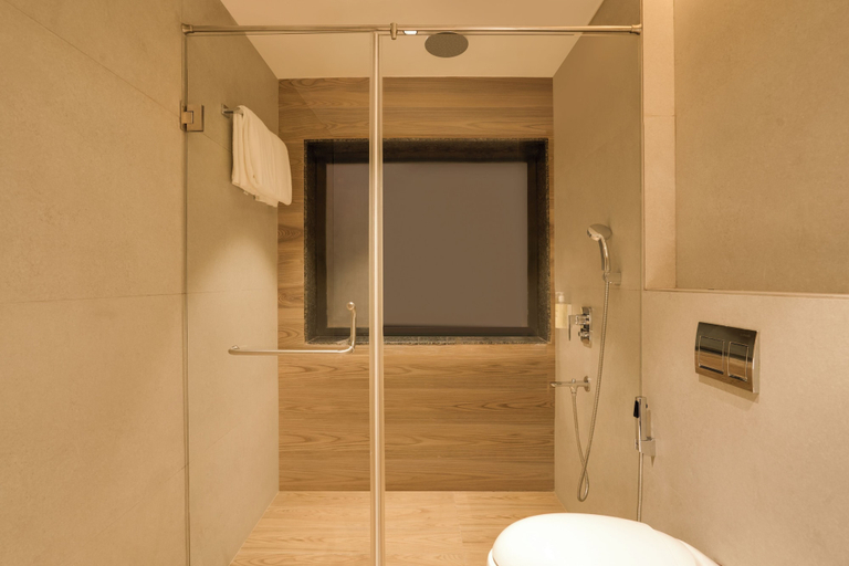 Bathroom 5, Lemon Tree Hotel Anjuna Goa, North Goa