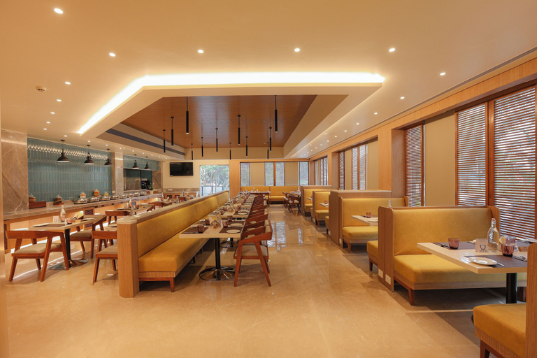 Food & Drinks 4, Lemon Tree Hotel Chinchwad Pune, Pune
