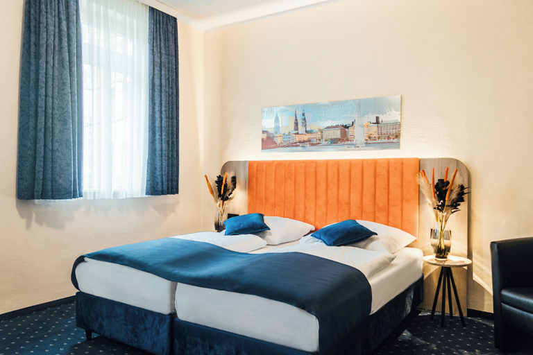 Bedroom 4, Hotel Commerz Hamburg, Hamburg