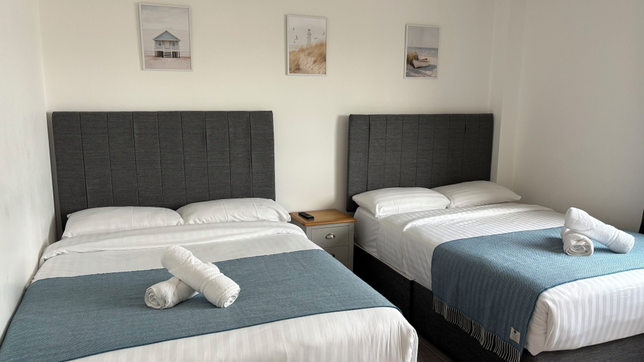 Bedroom 3, Wild Atlantic Apartments Port House Letterkenny