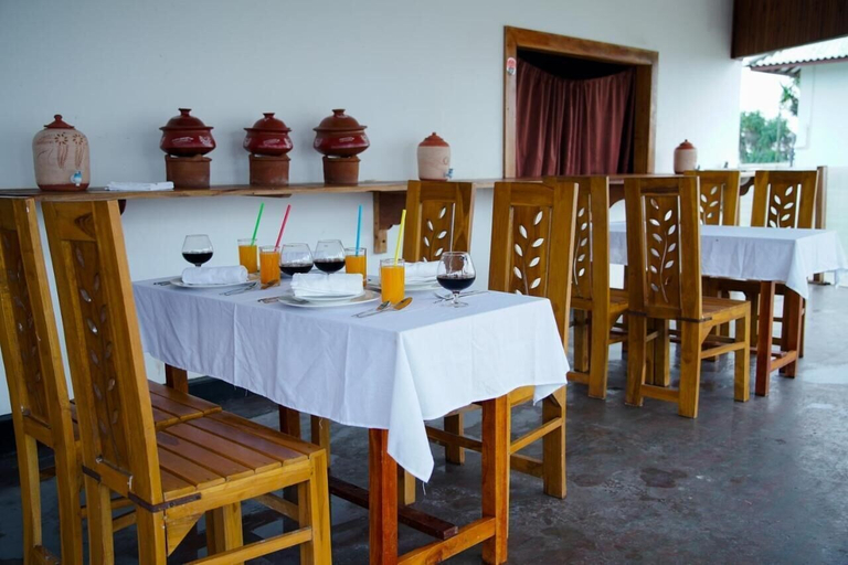 Food & Drinks, Palm Beach Resort Ceylon, Nallur