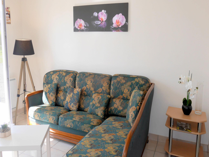 Others 5, Holiday Home in Guisseny near Beaches, Finistère