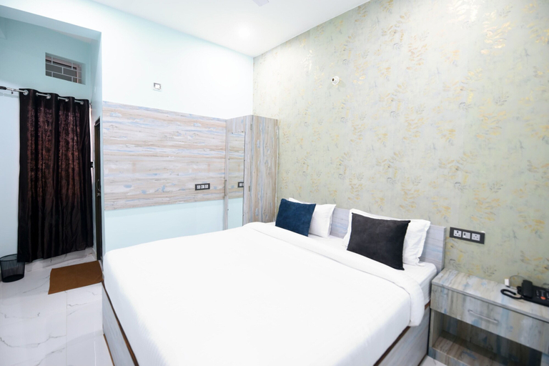 Bedroom 3, Maya's Nest, Varanasi