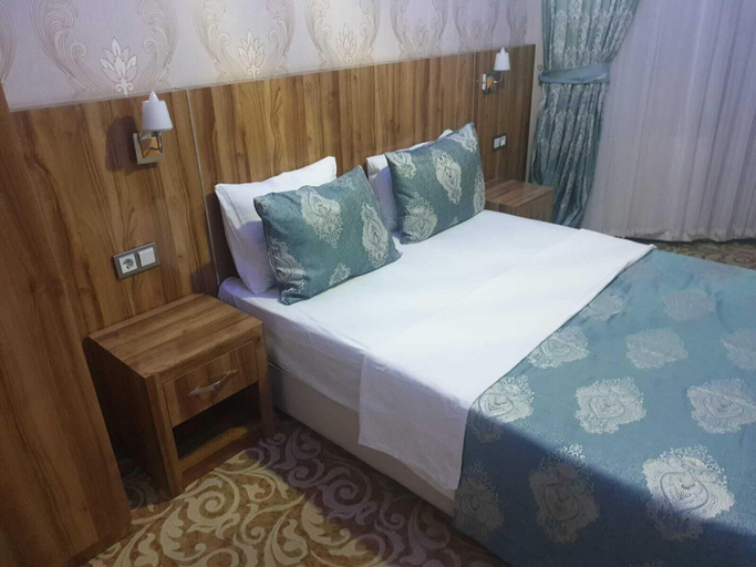 Bedroom 3, Crystall Hotel, Merkez