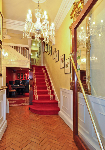 Public Area, Kilronan House, Dublin