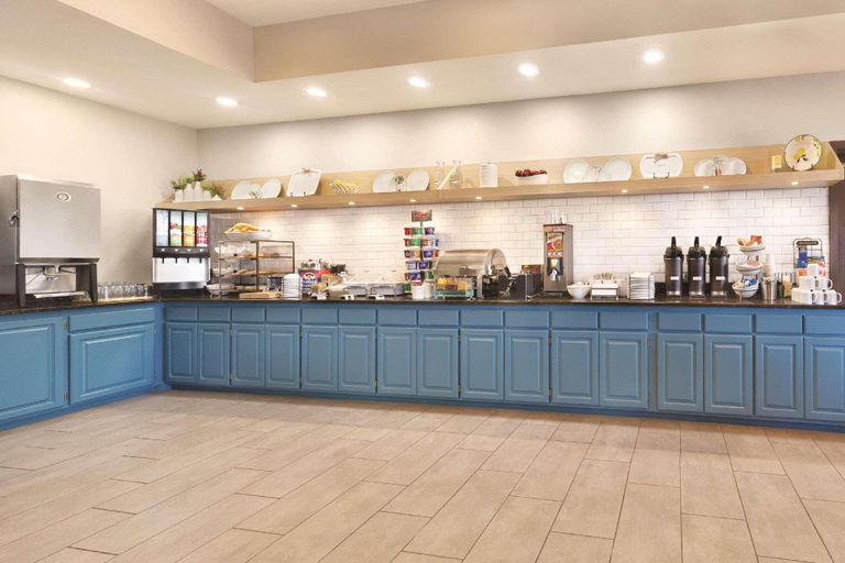 Food & Drinks 5, Country Inn & Suites by Radisson, Billings, MT, Yellowstone