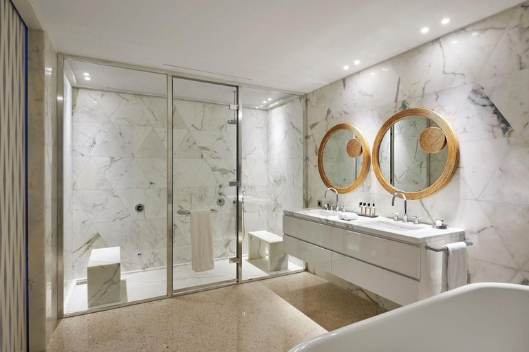 Bathroom 4, Monte-Carlo Beach, Alpes-Maritimes