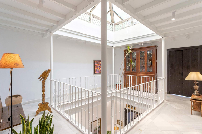 Others 5, Genteel Home Tintes, Sevilla