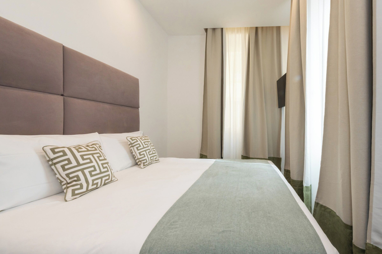Bedroom 3, Nox, Rome