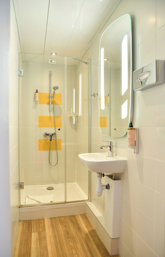 Bathroom 5, Demeures de campagne Château de Fontainebleau – Mercure, Seine-et-Marne
