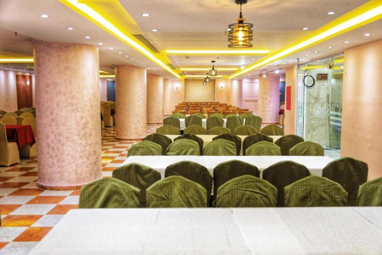 Food & Drinks 5, Manaret Al Misk , Makkah