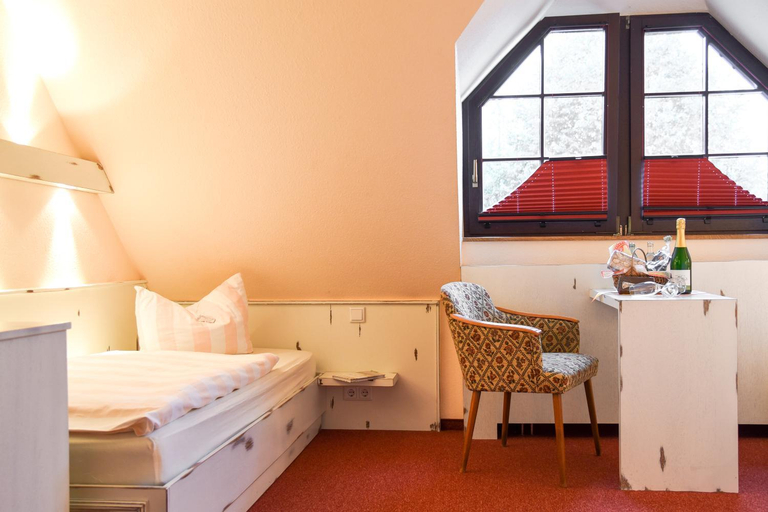 Others 5, Hotel & Restaurant Waldblick, Bautzen