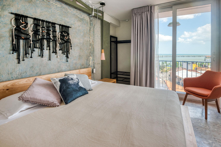 Bedroom 3, Selina Casco Viejo Panama City, Panamá