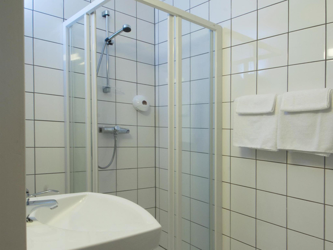 Bathroom 4, Thon Hotel Narvik, Narvik