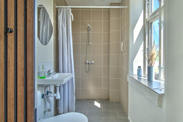 Bathroom 4, Marielyst Sleep and Go, Guldborgsund