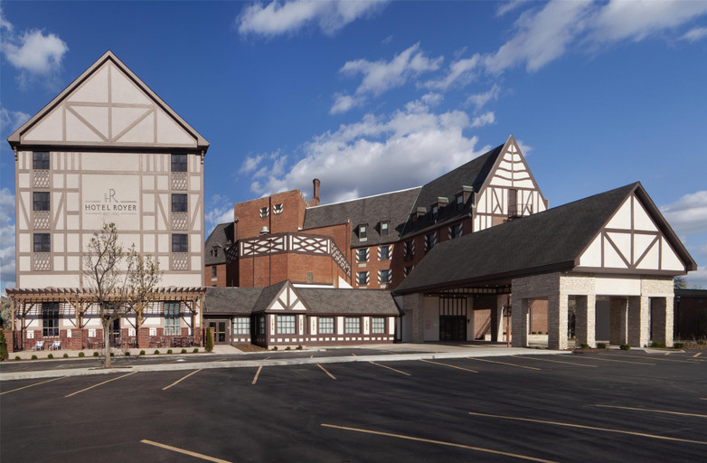Exterior & Views 2, Hotel Royer Urbana Champaign, Tapestry Collection by Hilton, Champaign