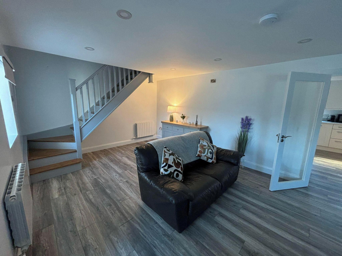 Living area 4, Nature Lovers Family Home - 3 Bed 2 Bath