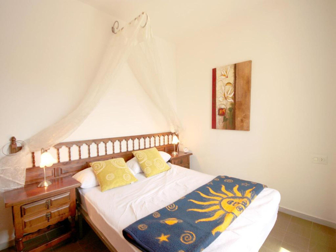 Room 4, Monta ar in Bah a de J vea, Alicante