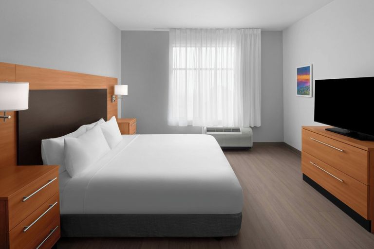 Bedroom 3, TownePlace Suites by Marriott Carlsbad, Eddy