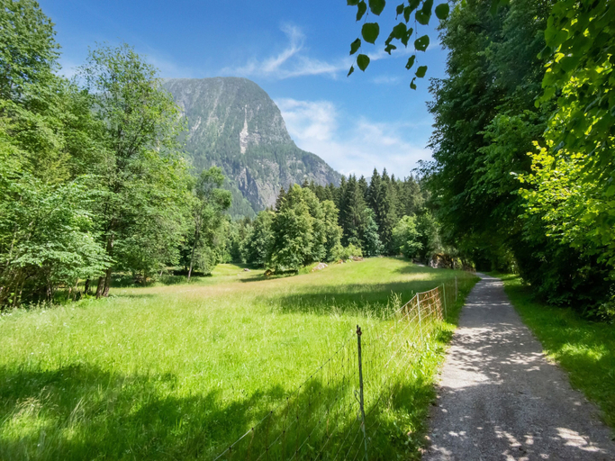 Others 4, Cozy Holiday Home in Tyrol near Ski Area, Imst